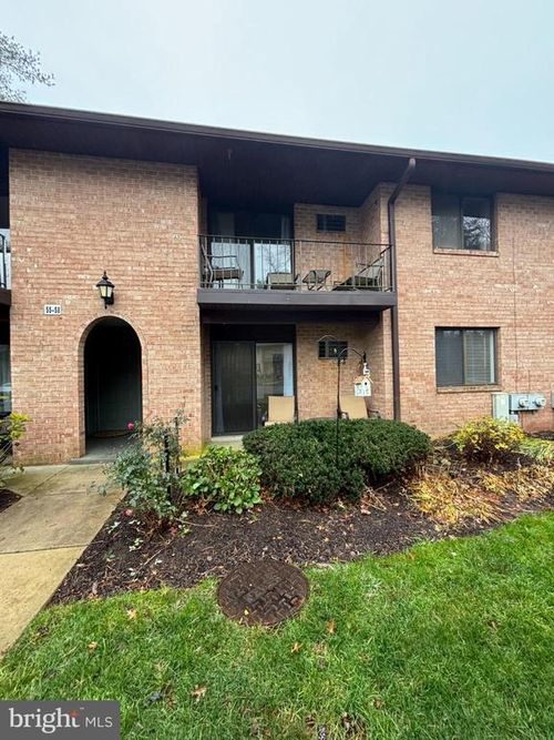 apt-55-612 N Shady Retreat Rd, DOYLESTOWN, PA, 18901-2527 | Card Image