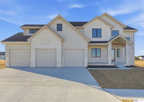 4516 N 213th Street, Elkhorn, NE, 68022 | Card Image