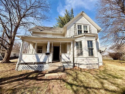 305 North Ave, Maryville, MO, 64468-1342 | Card Image