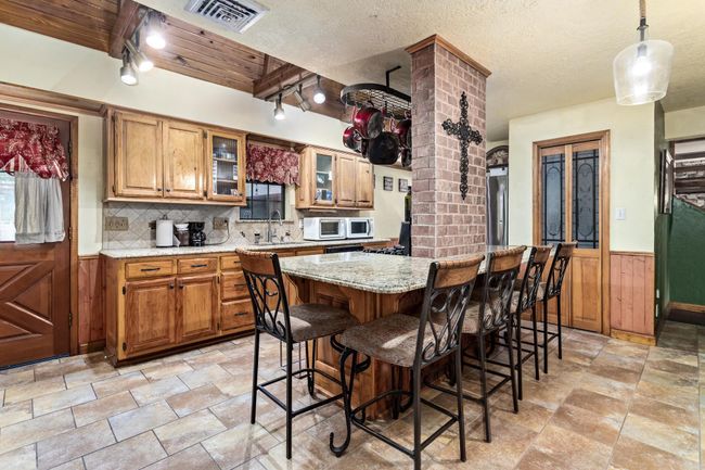 134 Sherwood Trl, House other with 4 bedrooms, 4 bathrooms and null parking in Silsbee TX | Image 15