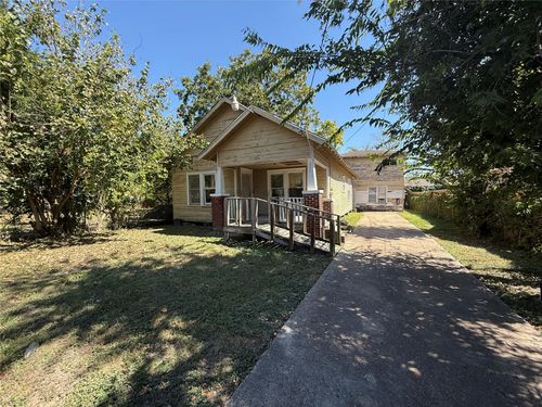 111 70th St, Houston, TX, 77011 | Card Image