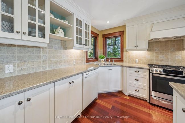 1176 Mccomb Point Dr, House other with 3 bedrooms, 3 bathrooms and 6 parking in Dorset ON | Image 20