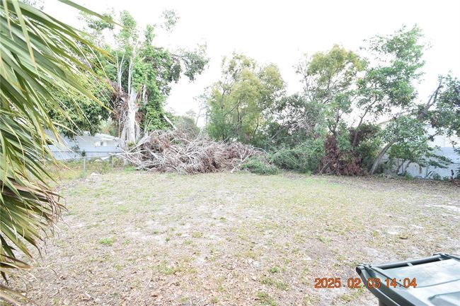 A - 1741 Trotter Rd, Home with 2 bedrooms, 1 bathrooms and null parking in LARGO FL | Image 6