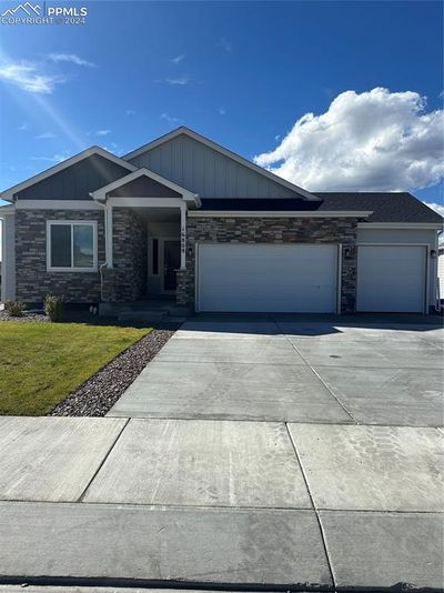 16808 Greyhawk Drive, House other with 5 bedrooms, 3 bathrooms and 3 parking in Monument CO | Image 1