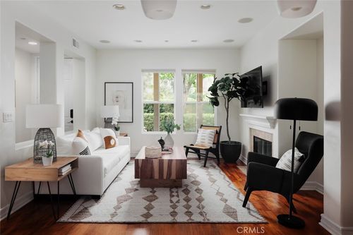 67 Orange Blossom Cir, Ladera Ranch, CA, 92694-1251 | Card Image