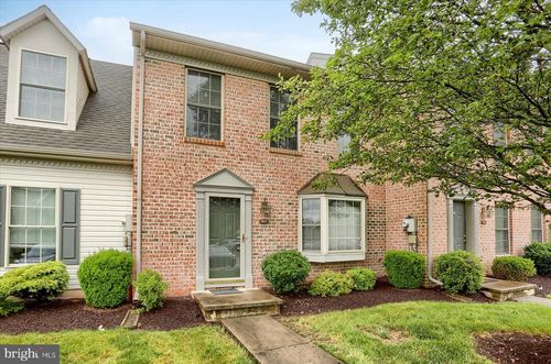 439 Waverly Woods Dr, HARRISBURG, PA, 17110-3998 | Card Image