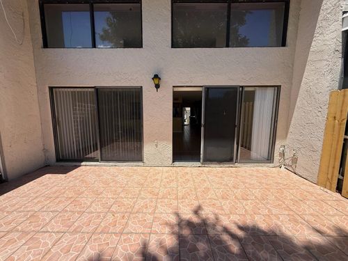 5006 S University Drive, Davie, FL, 33328 | Card Image