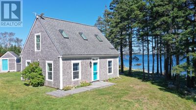 569 Long Cove Rd, House other with 2 bedrooms, 1 bathrooms and null parking in Port Medway NS | Image 2