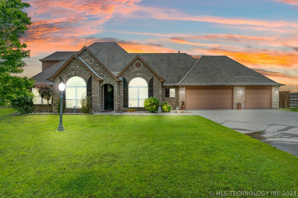 Fieldstone Ct, Claremore, OK 74017