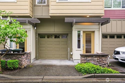 702-81 Sky Ridge Rd Nw, Issaquah, WA, 98027-5665 | Card Image
