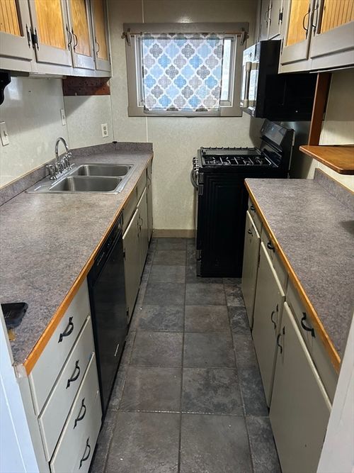 1-46 Hambly, Fall River, MA, 02721 | Card Image