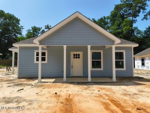 3121 Seahorse Rd, Gautier, MS, 39553-6429 | Card Image