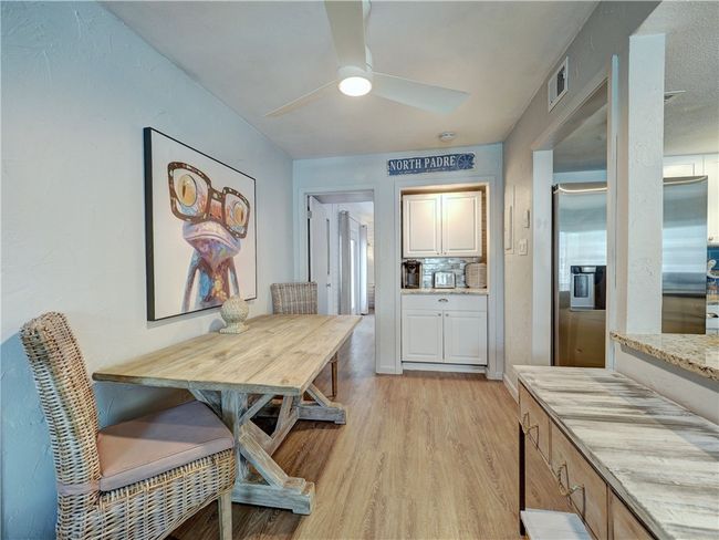 APT-121 - 4901 State Highway 361, Condo with 2 bedrooms, 2 bathrooms and null parking in Port Aransas TX | Image 12