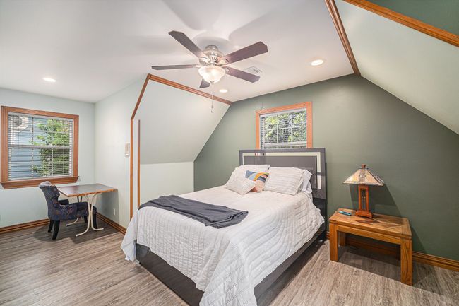 613 Seals Rd, House other with 4 bedrooms, 4 bathrooms and null parking in Bartonville TX | Image 19
