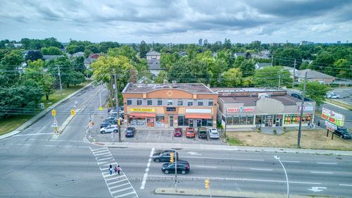 {{alt}} | Card Image