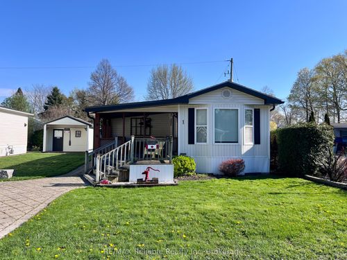 1-club-terrace-77307 Bluewater Highway, Bayfield, ON, N0M1G0 | Card Image