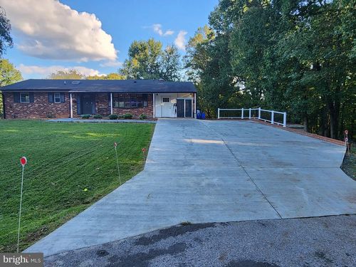 12612 Deoudes Rd, Boyds, MD, 20841-9019 | Card Image