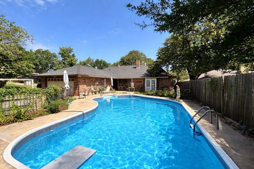 2606 Cloud Ct, Arlington, TX, 76017-4304 | Card Image