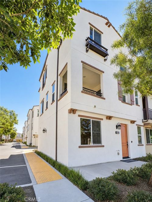 12046 Olive, Norwalk, CA, 90650 | Card Image