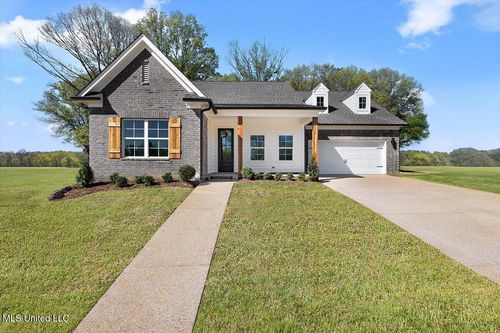 1184 Creekside Ln, Hernando, MS, 38632-1086 | Card Image
