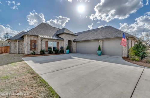 913 Watersedge, Brandon, MS, 39047-1101 | Card Image