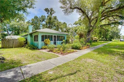 1954 42nd Ave, Vero Beach, FL, 32960-2567 | Card Image