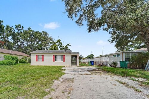 9310 N Highland Avenue, TAMPA, FL, 33612 | Card Image
