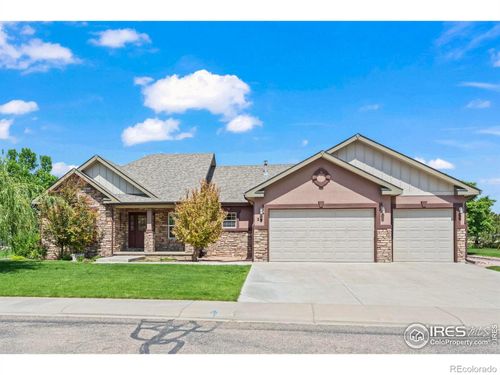 29 Pioneer Pl, Eaton, CO, 80615-9121 | Card Image