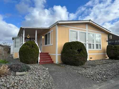 176 Empire Drive, Fortuna, CA, 95540 | Card Image