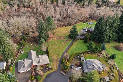 2844 28th Ln Ne, Olympia, WA, 98506-5900 | Card Image