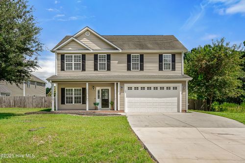 135 Barbour Rd, Hubert, NC, 28539-4201 | Card Image