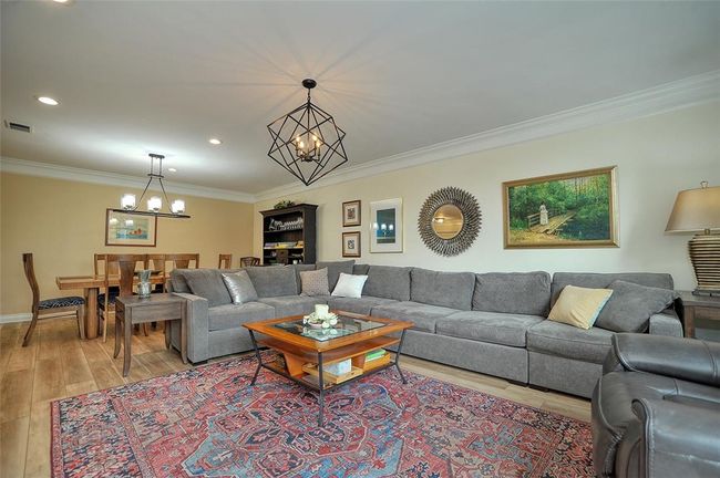 APT-311 - 5100 5 Th Ave, Condo with 2 bedrooms, 2 bathrooms and 1 parking in Shadyside PA | Image 9