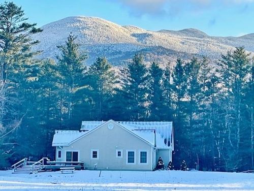 1421 Easton Road, Franconia, NH, 03580 | Card Image