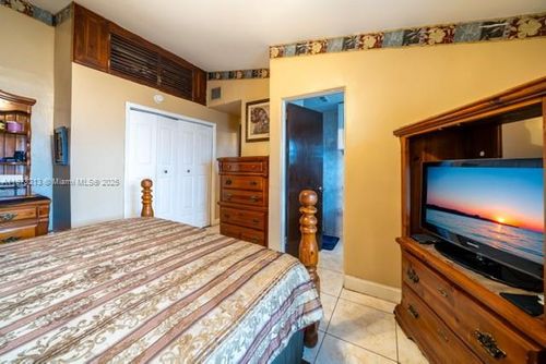 365 Nw 198th St, Miami Gardens, FL, 33169-3273 | Card Image
