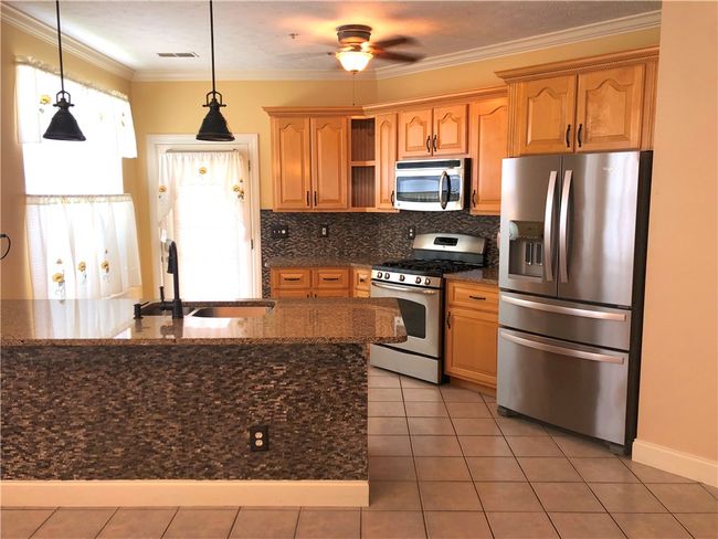 UNIT-10 - 211 Adams Pointe Blvd, Condo with 2 bedrooms, 2 bathrooms and 2 parking in Mars PA | Image 9
