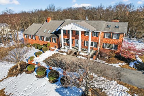 285 Hill Rd, Middletown, NY, 10940-6499 | Card Image