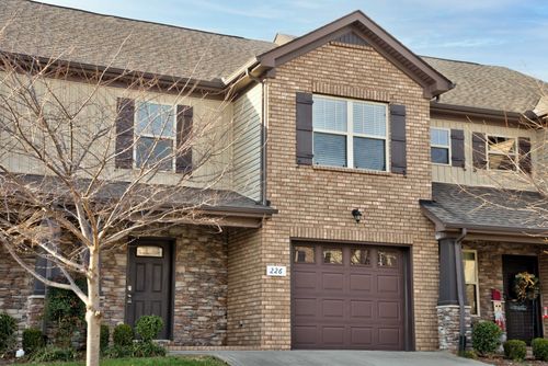 226 Saxony Way, Gallatin, TN, 37066-1484 | Card Image