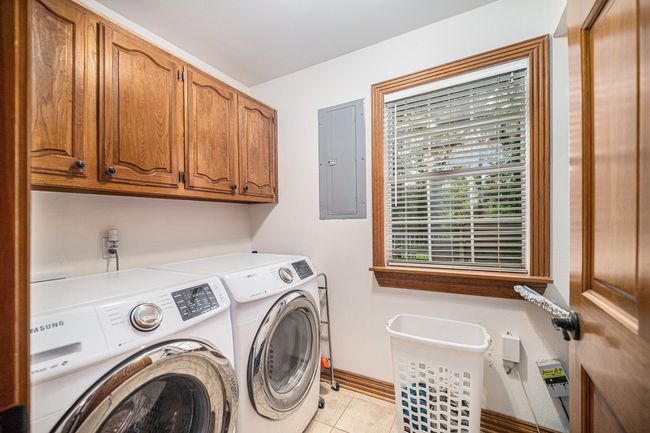 613 Seals Rd, House other with 4 bedrooms, 4 bathrooms and null parking in Bartonville TX | Image 13
