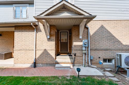 146 Rockhaven Lane, Hamilton, ON, L8B1B5 | Card Image