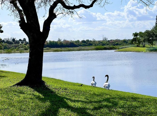 14365 Nw 15 Th St, House other with 3 bedrooms, 3 bathrooms and null parking in Pembroke Pines FL | Image 5