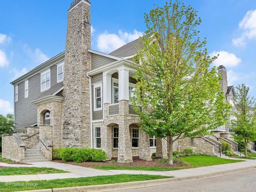 63 Kennedy Ln, Hinsdale, IL, 60521-4586 | Card Image
