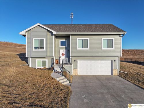 955 Creekside Trail, Woodbine, IA, 51579 | Card Image