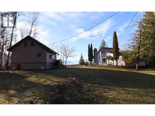 6884 Squilax-Anglemont Rd, Magna Bay, BC, V0E1M7 | Card Image