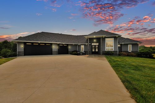 7074 S Ainger Rd, Olivet, MI, 49076-9671 | Card Image