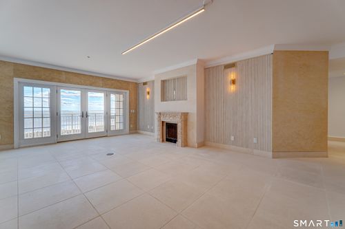 apt-202-343 Beach St, West Haven, CT, 06516-6168 | Card Image