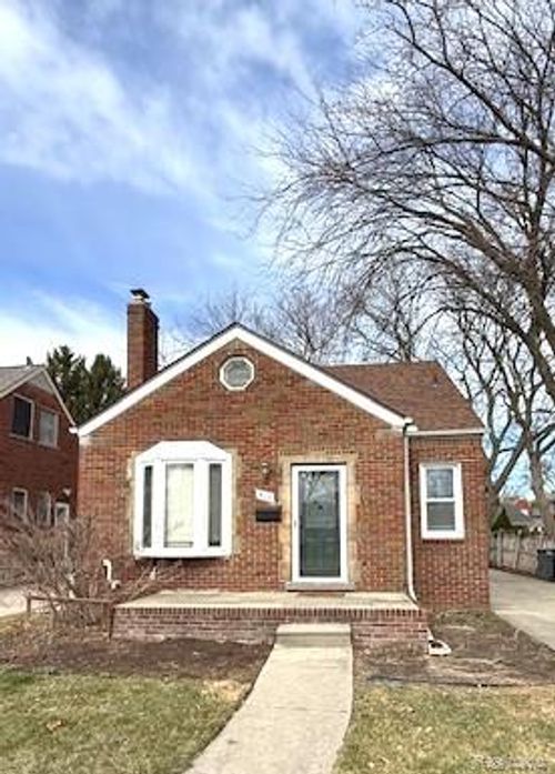 414 Moross Road, Grosse Pointe Farms, MI, 48236 | Card Image