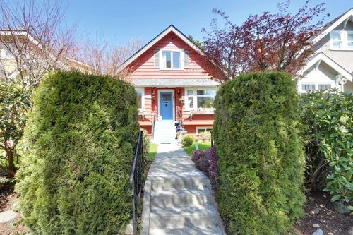 4529 W 8th Ave, Vancouver, BC, V6R2A4 | Card Image