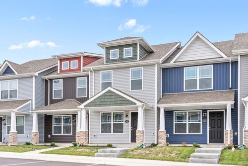 123 Davis Ridge Ln, Clarksville, TN, 37040-2072 | Card Image
