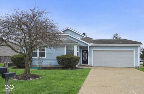 7943 Cardinal Cv W, Indianapolis, IN, 46256-4660 | Card Image
