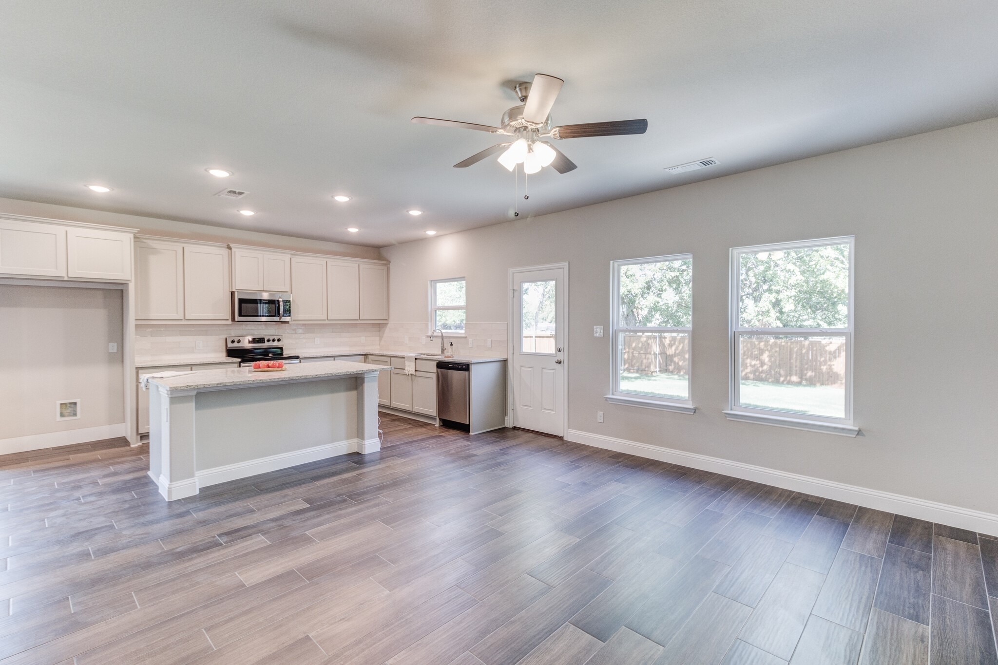 Residential in Van Alstyne 3